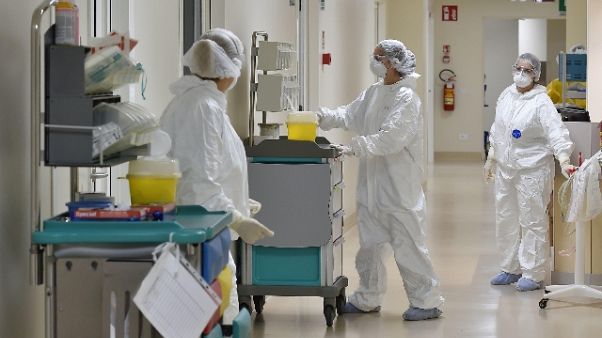 Coronavirus: 26 morti Piemonte, maggior numero in 24h Coronavirus: 26 morti Piemonte, maggior numero in 24h