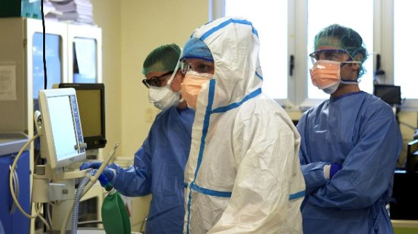 Veneto,finora 50 respiratori Prot.Civile Veneto,finora 50 respiratori Prot.Civile
