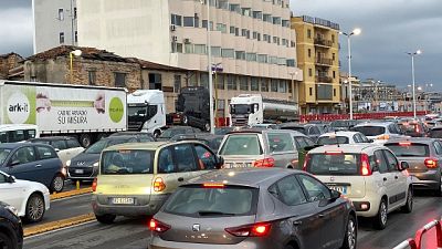 Dopo imbarchi,meno tensione a Villa S.G. Dopo imbarchi,meno tensione a Villa S.G.