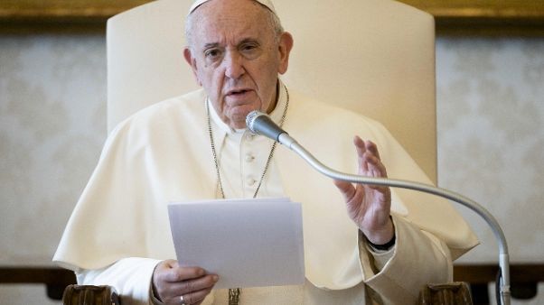 Papa, rilanciare il 'Vangelo della vita' Papa, rilanciare il 'Vangelo della vita'