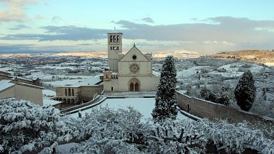 Neve su Assisi e altre città Umbria Neve su Assisi e altre città Umbria