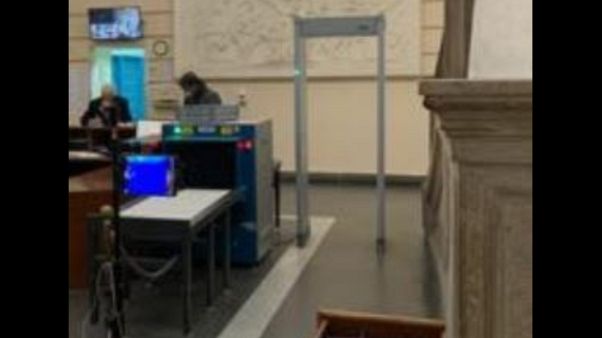Termoscanner carcere Napoli,primo Italia Termoscanner carcere Napoli,primo Italia