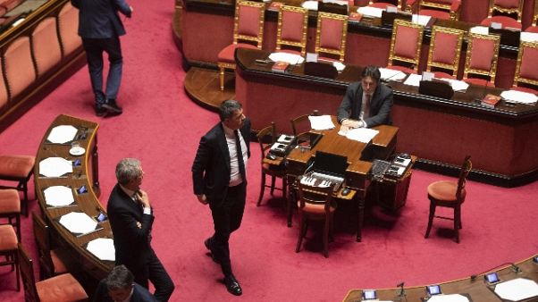 Renzi, con Conte ma liberi di criticare Renzi, con Conte ma liberi di criticare