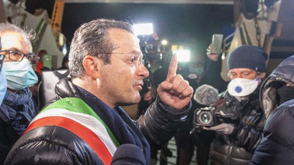 Lamorgese denuncia il sindaco di Messina Lamorgese denuncia il sindaco di Messina