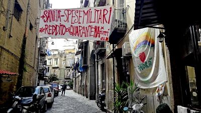 Grillo, dare ora reddito universale Grillo, dare ora reddito universale