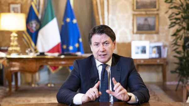 Stasera incontro Conte con Regioni Stasera incontro Conte con Regioni