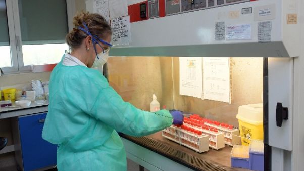 Toscana,95%sanitari negativi test'siero' Toscana,95%sanitari negativi test'siero'