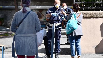 Mattarella, grazie a polizia per impegno Mattarella, grazie a polizia per impegno