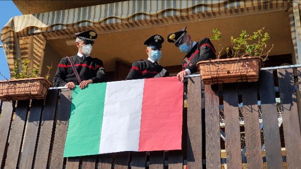 A 90 anni chiama Arma per avere bandiera A 90 anni chiama Arma per avere bandiera