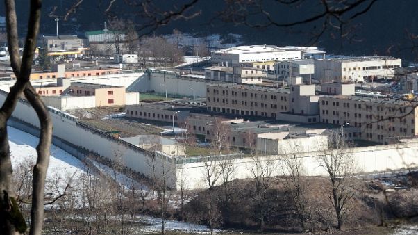 Carcere Tolmezzo, 5 detenuti positivi Carcere Tolmezzo, 5 detenuti positivi