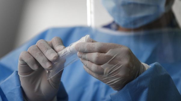 Decina positivi ospiti e sanitari in Rsa Decina positivi ospiti e sanitari in Rsa