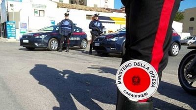 Rapina farmacia con mascherina sul volto Rapina farmacia con mascherina sul volto