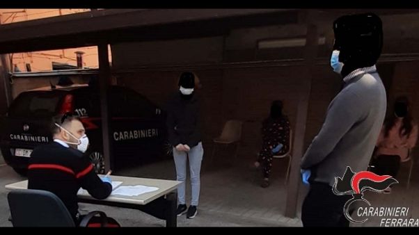 Arrestato il titolare di ditta tessile Arrestato il titolare di ditta tessile