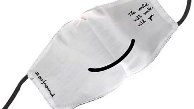 Maschera 'sospesa' con il sorriso stampa Maschera 'sospesa' con il sorriso stampa