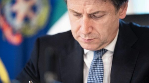 Mes: Di Battista, mi fido di Conte Mes: Di Battista, mi fido di Conte