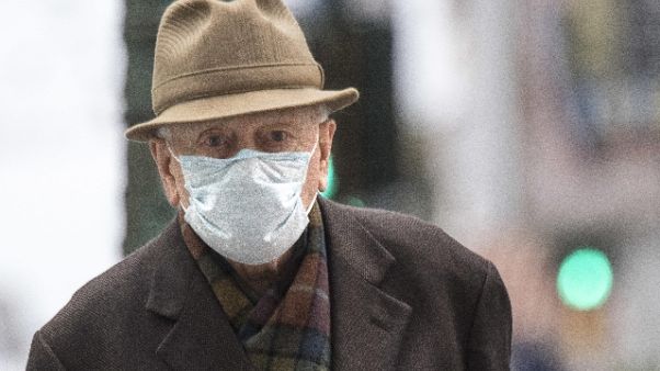 Zaia, mascherina sempre anche in strada Zaia, mascherina sempre anche in strada