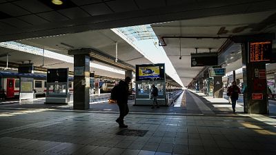 Caso sospetto su treno Milano-Napoli Caso sospetto su treno Milano-Napoli