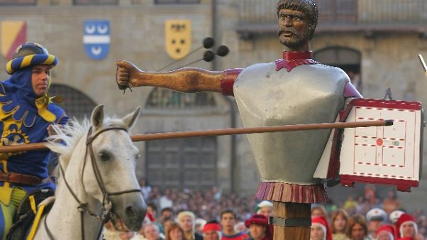 Arezzo annulla Giostra Saracino a giugno Arezzo annulla Giostra Saracino a giugno