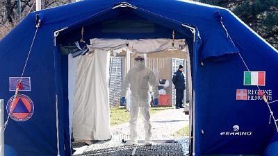 Coronavirus: contagi Piemonte verso 26mila,oltre 3mila morti Coronavirus: contagi Piemonte verso 26mila,oltre 3mila morti