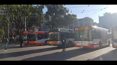 Fase2:a Bari bus vuoti e tassisti delusi Fase2:a Bari bus vuoti e tassisti delusi
