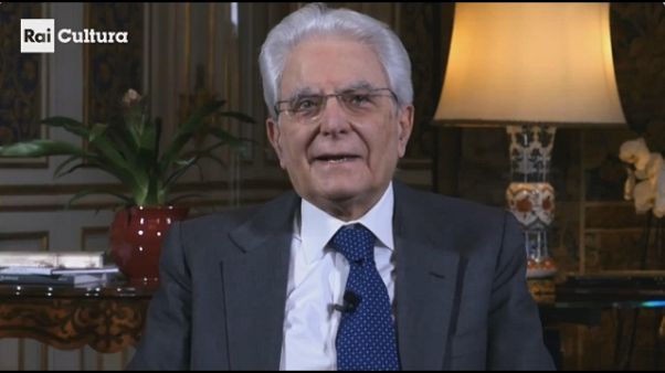 Mattarella,Esercito punto di riferimento Mattarella,Esercito punto di riferimento