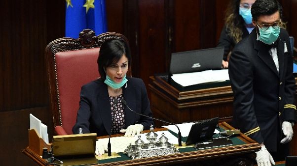 Migranti: Carfagna, sanatoria per colf Migranti: Carfagna, sanatoria per colf