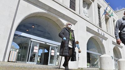 In Lombardia 80mila casi, +134 decessi In Lombardia 80mila casi, +134 decessi