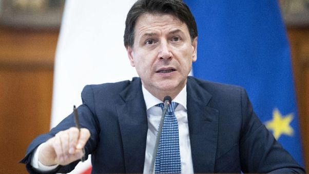 Croce Rossa: Conte, esempio per tutti Croce Rossa: Conte, esempio per tutti