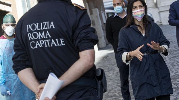 L'ok a tavolini in 24h, +35% spazi fuori L'ok a tavolini in 24h, +35% spazi fuori
