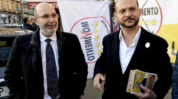 Migranti:Crimi, bozza Dl ancora non va Migranti:Crimi, bozza Dl ancora non va