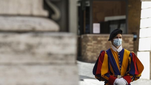 Prefetto Economia vaticano,non è default Prefetto Economia vaticano,non è default