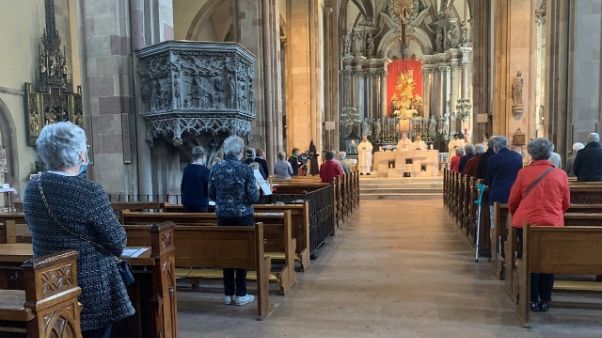Muser, spalancate le porte a Cristo Muser, spalancate le porte a Cristo