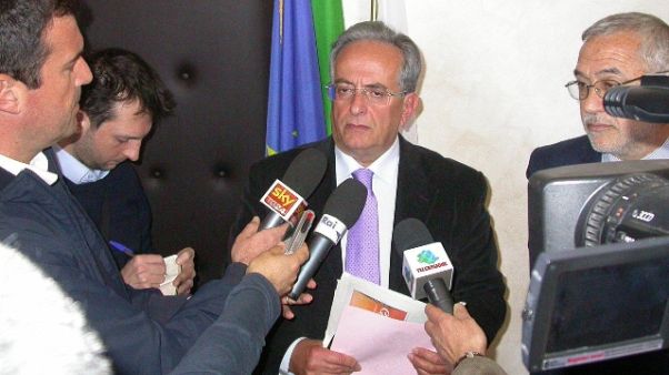 Corruzione,a domiciliari capo pm Taranto Corruzione,a domiciliari capo pm Taranto
