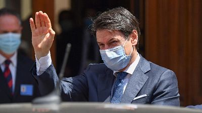 Conte, ci rialzeremo da crisi Conte, ci rialzeremo da crisi
