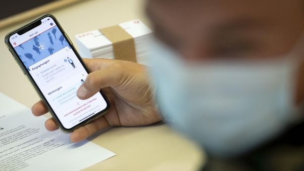 Zaia, app Immuni è partita male Zaia, app Immuni è partita male