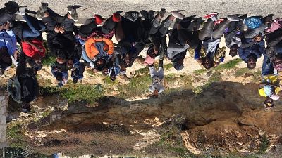 Migranti: 400 sbarcano nell'Agrigentino Migranti: 400 sbarcano nell'Agrigentino