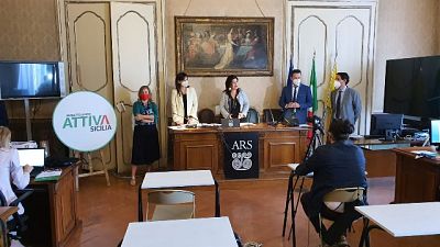 Ex M5S fanno nuovo gruppo in Sicilia Ex M5S fanno nuovo gruppo in Sicilia