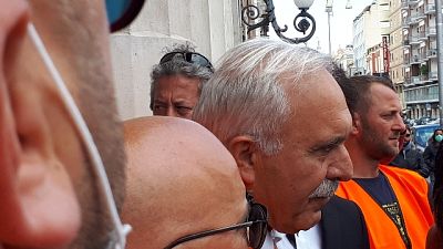 Pappalardo, la pandemia non esiste (2) Pappalardo, la pandemia non esiste (2)