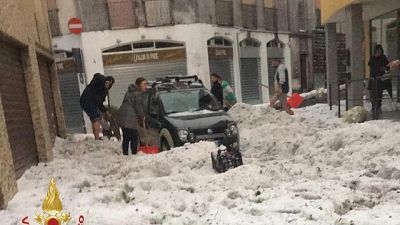 Eccezionale grandinata a Alzano e Nembro Eccezionale grandinata a Alzano e Nembro