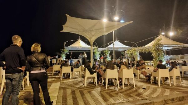 A Milano Marittima stop addii celibato A Milano Marittima stop addii celibato