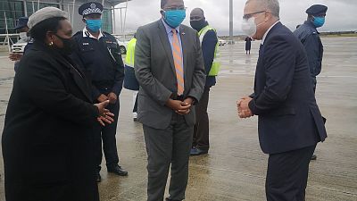 Coronavirus - Eswatini: Prime Minister Ambrose Mandvulo Dlamin receives medical supplies & equipment from the Kingdom of Morocco