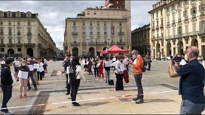 'Per 50 ragazzi non basta mezza piazza Castello' 'Per 50 ragazzi non basta mezza piazza Castello'