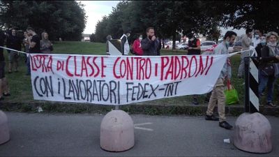 "'Licenziamenti' dopo sciopero per sfruttamento e salute" "'Licenziamenti' dopo sciopero per sfruttamento e salute"
