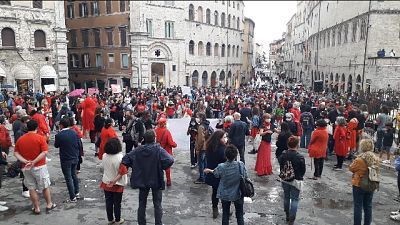 Protesta a Perugia contro modifiche per farmacologico Protesta a Perugia contro modifiche per farmacologico