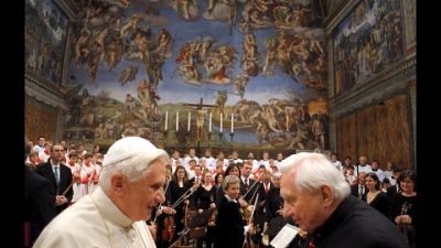 Il Papa emerito aveva affrontato viaggio per l'ultimo saluto Il Papa emerito aveva affrontato viaggio per l'ultimo saluto