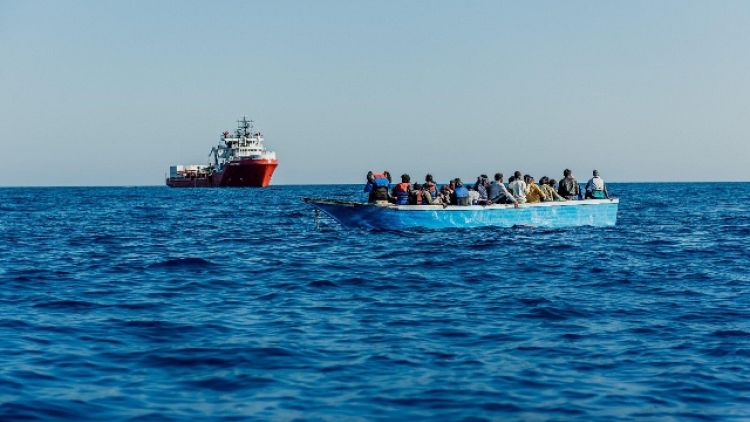 Sos Mediterranee, 'lasciati in un limbo, niente solidarietà Ue'