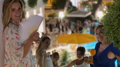 Stasera storico albergo romagnolo celebra il 'grande ritorno' Stasera storico albergo romagnolo celebra il 'grande ritorno'