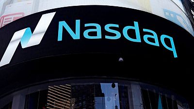 ستاندرد آند بورز 500 وناسداك يفتحان على زيادة مع تحول الأنظار لمكاسب التكنولوجيا والاتحادي ستاندرد آند بورز 500 وناسداك يفتحان على زيادة مع تحول الأنظار لمكاسب التكنولوجيا والاتحادي