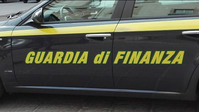 Bloccati dalla Guardia di Finanza a largo di Sant'Antioco Bloccati dalla Guardia di Finanza a largo di Sant'Antioco