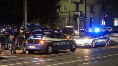A colpi d'arma da fuoco a Milano A colpi d'arma da fuoco a Milano